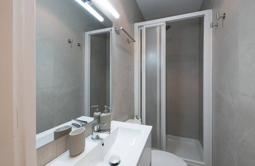Sant Gervasi – la Bonanova Resort | 90 m² Private room ∙ 1 bedroom ∙ 1 guest