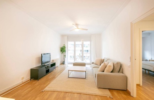 Sant Gervasi – la Bonanova Resort | 90 m² Private room ∙ 1 bedroom ∙ 1 guest
