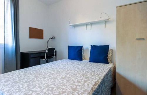 Sants-Badal Resort | 90 m² Private room ∙ 1 bedroom ∙ 2 guests