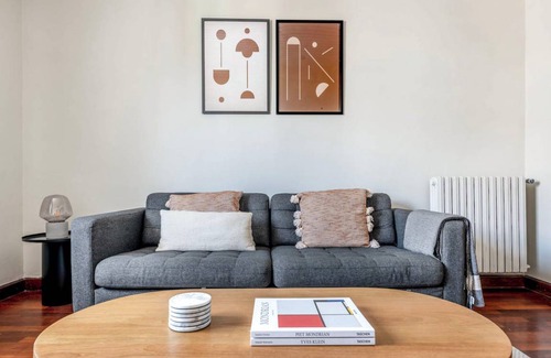 Les Corts Apartment | 93 m² Apartment ∙ 3 bedrooms ∙ 5 guests
