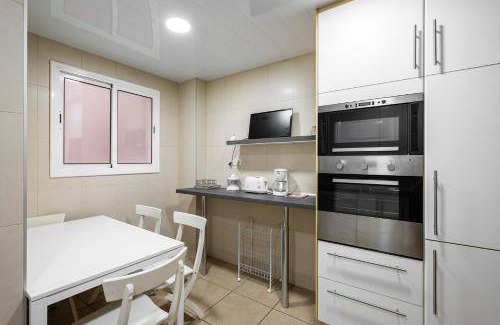 La Sagrera Apartment | 95 m² Apartment ∙ 3 bedrooms ∙ 6 guests