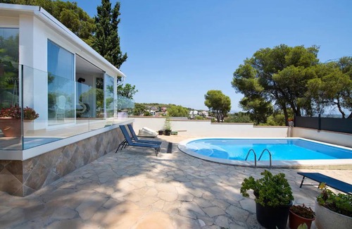 Castelldefels House | 95 m² House ∙ 2 bedrooms ∙ 6 guests