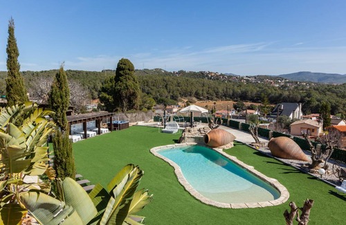 Can Trabal House | 980 m² House ∙ 9 bedrooms ∙ 24 guests