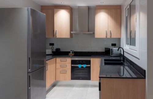 El Putget i Farro Apartment | 99 m² Apartment ∙ 3 bedrooms ∙ 6 guests