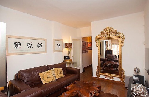 La Bordeta Apartment | Apartment Sants-Montjuic Constitucio in Barcelona - 4 persons, 2 bedrooms