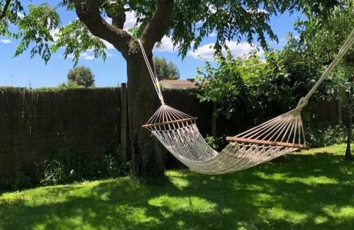 San Martin Sarroca Apartment | Apartment with private pool and garden