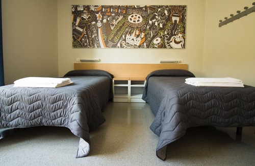 Les Corts Hostel | Barcelona Pere Tarrés Hostel