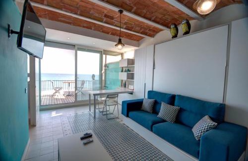 Sitges Town Center Apartment | Blue sea front by Hello Homes Sitges