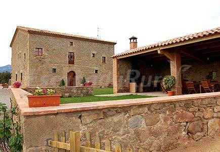 Montclar Cottage | Cabin ∙ 12 bedrooms ∙ 20 guests