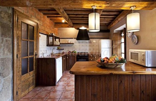 Casserres Cottage | Cabin ∙ 6 bedrooms ∙ 19 guests