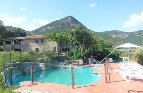 L'Espunyola Cottage | Cabin ∙ 8 bedrooms ∙ 19 guests