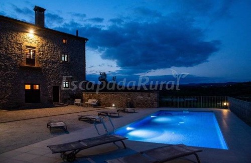Balsareny Cottage | Cabin ∙ 8 bedrooms ∙ 18 guests
