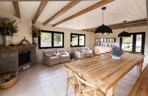 Vallcebre Cottage | Cabin ∙ 8 bedrooms ∙ 24 guests