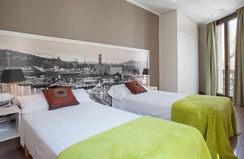 La Ribera Apartment | Central apartment with 3 bedrooms and 2 bathrooms