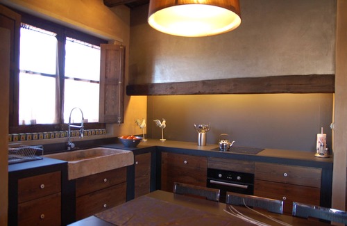 Cardona Cottage | country house with private pool, 4 bedrooms, all with bathroom, 8-12p