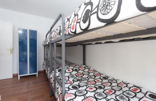 Dreta de l'Eixample Hostel | Diagonal House Hostel