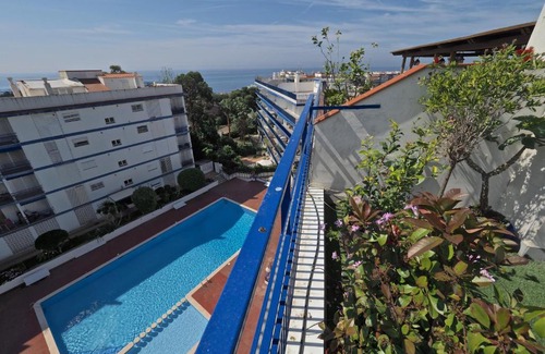Sant Andreu de Llavaneres Apartment | Duplex Penthouse & Pool