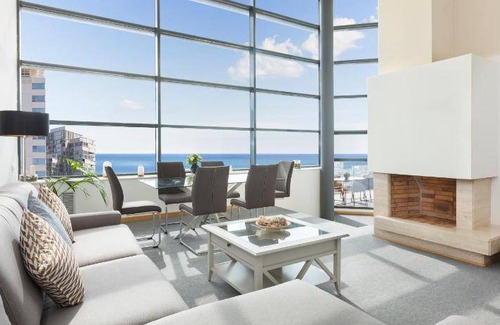 Diagonal Mar i el Front Maritim del Poblenou Apartment | 175 m² Apartment ∙ 4 bedrooms ∙ 11 guests