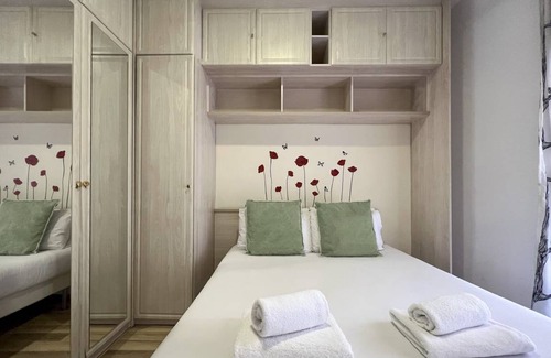 el Camp d'en Grassot i Gracia Nova Apartment | 106 m² Apartment ∙ 3 bedrooms ∙ 8 guests