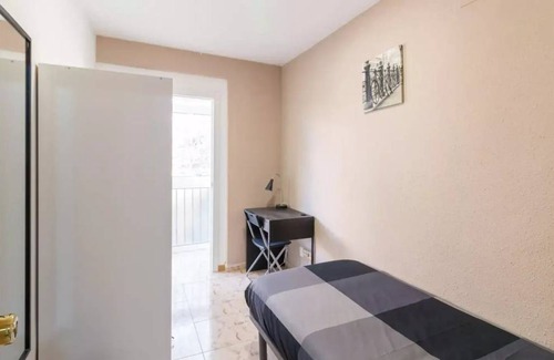El Camp de l'Arpa del Clot Resort | 58 m² Private room ∙ 1 bedroom ∙ 1 guest