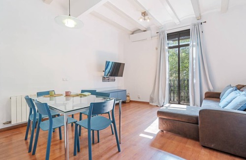 El Camp de l'Arpa del Clot Apartment | 62 m² Apartment ∙ 2 bedrooms ∙ 6 guests