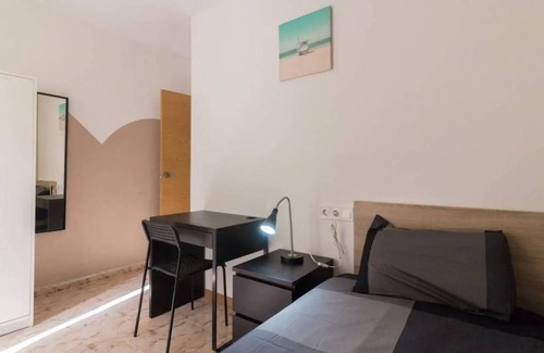 El Camp de l'Arpa del Clot Resort | 58 m² Private room ∙ 1 bedroom ∙ 1 guest