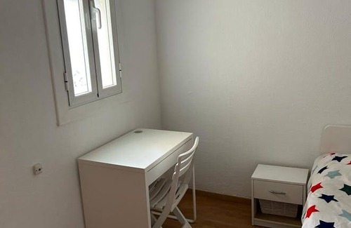 El Parc i la Llacuna del Poblenou Resort | 95 m² Private room ∙ 1 bedroom ∙ 1 guest