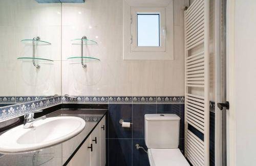 El Parc i la Llacuna del Poblenou Apartment | 81 m² Apartment ∙ 3 bedrooms ∙ 5 guests