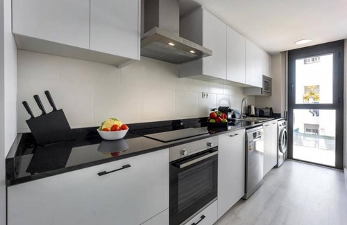 Collblanc y La Torrassa Apartment | 55 m² Apartment ∙ 2 bedrooms ∙ 5 guests