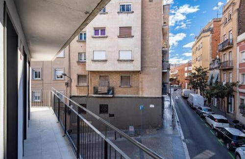 Collblanc y La Torrassa Apartment | 75 m² Apartment ∙ 3 bedrooms ∙ 5 guests