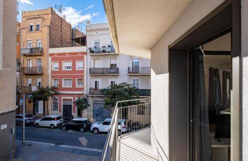 Collblanc y La Torrassa Apartment | 75 m² Apartment ∙ 3 bedrooms ∙ 5 guests