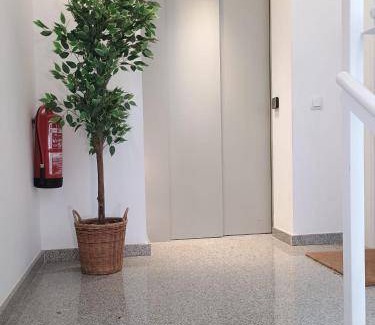 Collblanc y La Torrassa Apartment | 75 m² Apartment ∙ 3 bedrooms ∙ 5 guests
