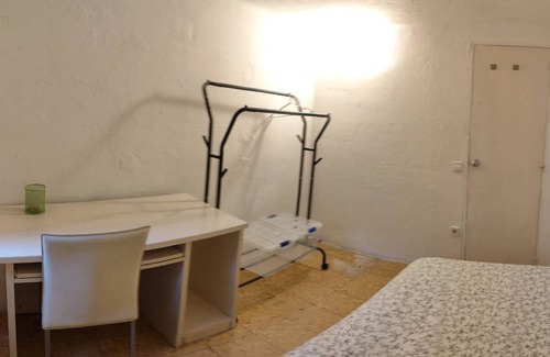 La Maternitat i Sant Ramon Resort | 150 m² Private room ∙ 1 bedroom ∙ 1 guest