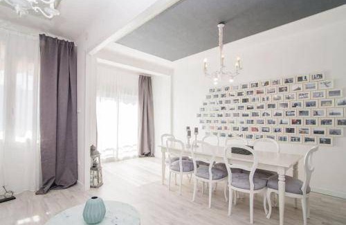 Les Corts Apartment | 90 m² Apartment ∙ 3 bedrooms ∙ 8 guests