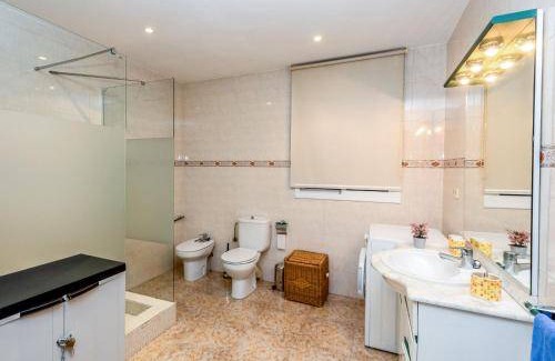 La Maternitat i Sant Ramon Apartment | 70 m² Apartment ∙ 3 bedrooms ∙ 6 guests