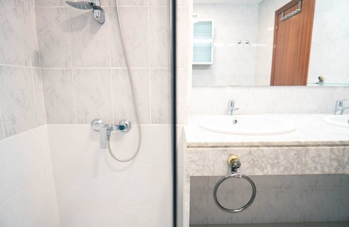 La Maternitat i Sant Ramon Resort | 105 m² Private room ∙ 1 bedroom ∙ 1 guest