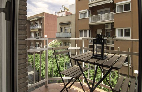 La Maternitat i Sant Ramon Apartment | 51 m² Apartment ∙ 2 bedrooms ∙ 4 guests