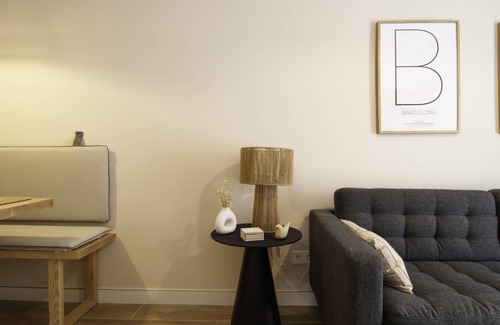 La Maternitat i Sant Ramon Apartment | 51 m² Apartment ∙ 2 bedrooms ∙ 4 guests