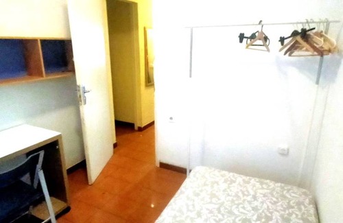 La Maternitat i Sant Ramon Resort | 150 m² Private room ∙ 1 bedroom ∙ 1 guest