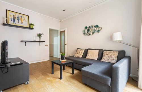 La Nova Esquerra de l'Eixample Apartment | 75 m² Apartment ∙ 3 bedrooms ∙ 7 guests