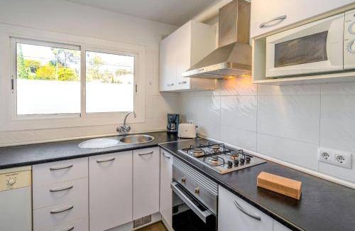 Sant Andreu de Llavaneres Apartment | 90 m² Apartment ∙ 3 bedrooms ∙ 6 guests