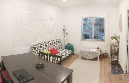 Nou Barris Resort | 70 m² Private room ∙ 1 bedroom ∙ 1 guest