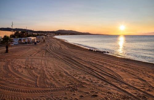Badalona House | Gran casa al lado de la playa y Barcelona Centro