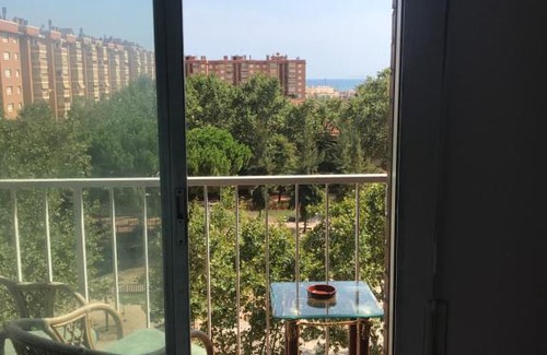 Badalona House | Habitaciones con o sin balcón