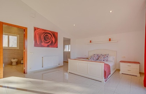 Olivella House | Holiday house Olivella for 1 - 10 persons with 4 bedrooms - Holiday home