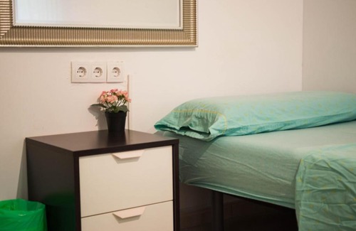 La Bordeta House | Hostal Ideal Badal