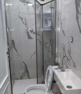 Gava Hostel | Hostal Ideal Gavà