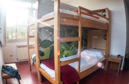 Vallvidrera Hostel | Inout