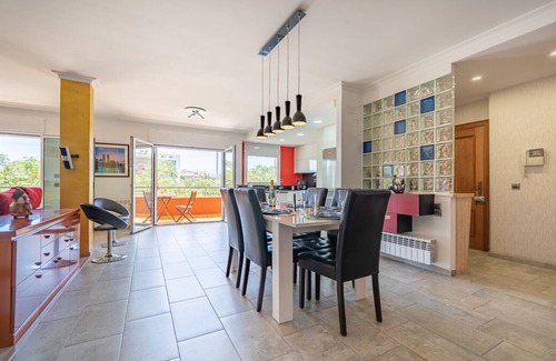 Malgrat de Mar Apartment | LUX EXPERIENCE MALGRAT, APARTMENT 7 PEOPLE, A/C AND NEAR THE SEA