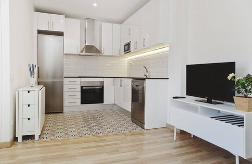 Sants-Badal Apartment | (ME) Flateli Roger 1